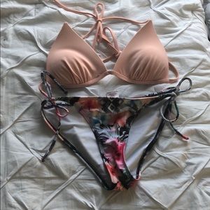 Gorgeous two piece bathing suit